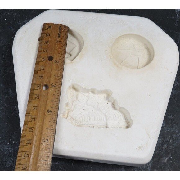 Donna's Basketball Magnets Slip Mold D-246 Vintage 1985 Open Pour Mold - Picture 2 of 6
